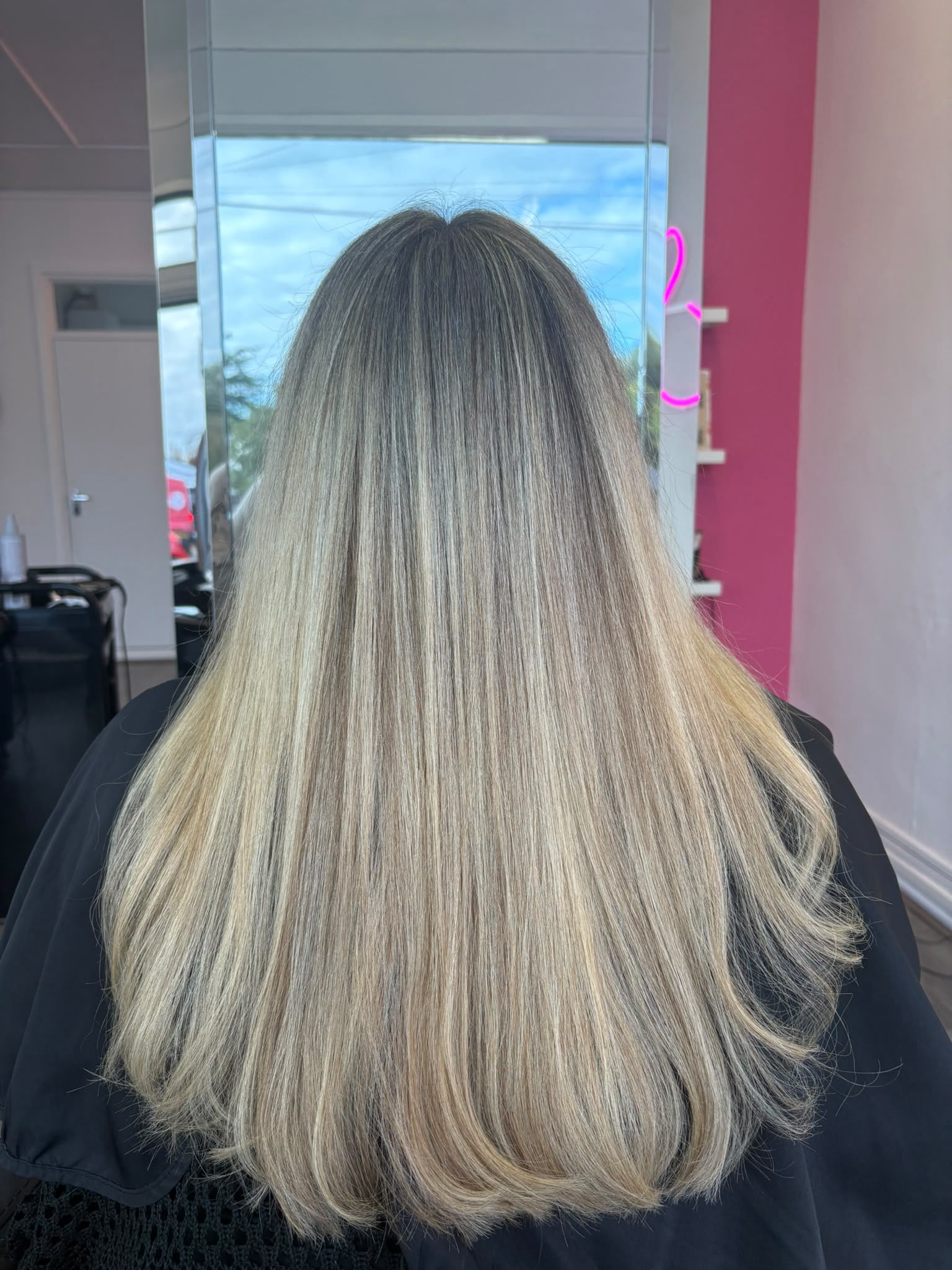 Bright white highlights - clean blonde