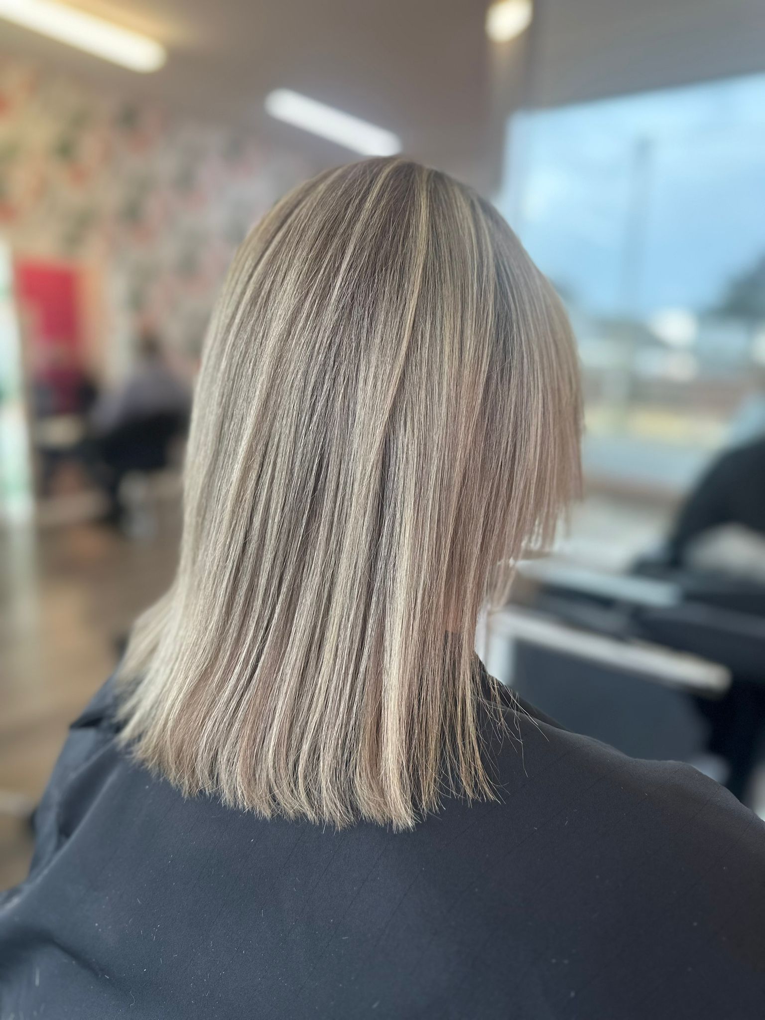 Bright and light careful foiling